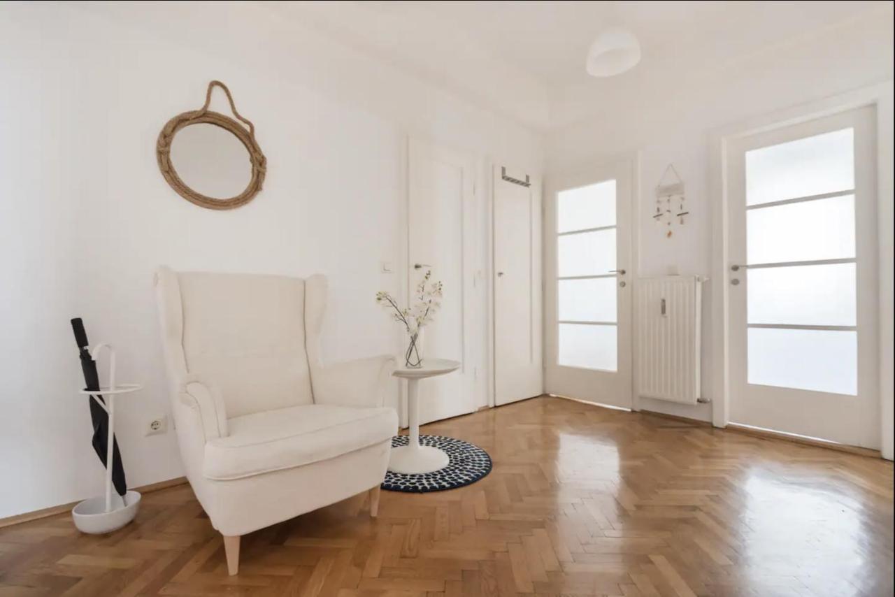 Operastreet City Center Santorin Wien Ngoại thất bức ảnh